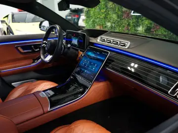 S 500 4M AMG 4D-BUR AUX.HEAT PANO 75.950€ NETTO