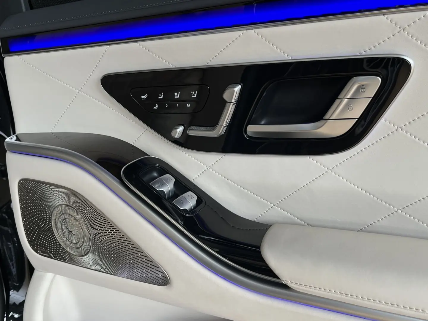 S 350 4M AMG Line lang Airmatic Chauffeur-Paket