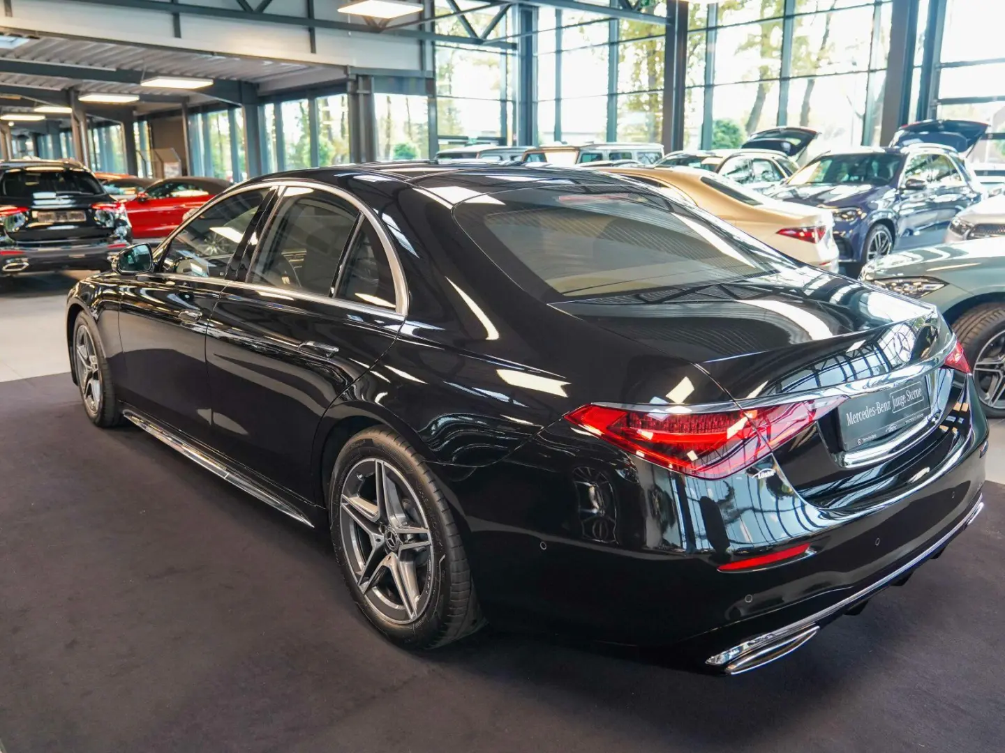 S 500 4M AMG Line Exklusiv Pano Sitzklima Massag