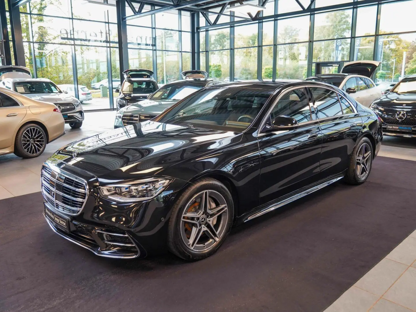S 500 4M AMG Line Exklusiv Pano Sitzklima Massag