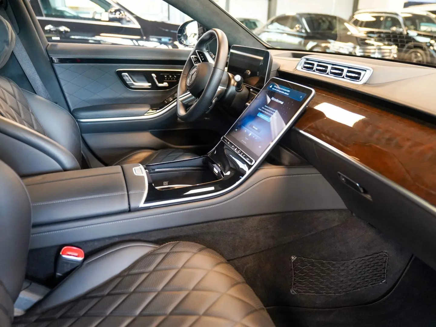 S 500 4M AMG Line Exklusiv Pano Sitzklima Massag