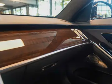 S 500 4M AMG Line Exklusiv Pano Sitzklima Massag