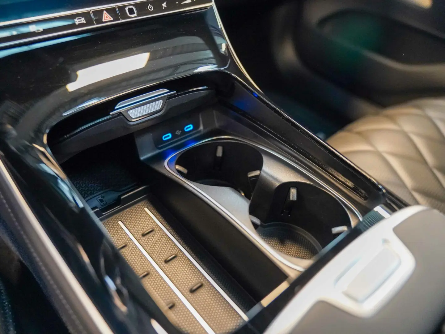 S 500 4M AMG Line Exklusiv Pano Sitzklima Massag