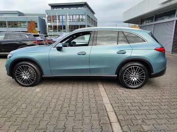 GLC 300 d 4Matic AHK BURMESTER NAVI SITZHZ 360