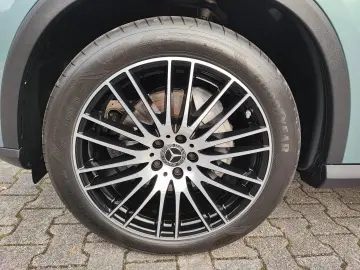 GLC 300 d 4Matic AHK BURMESTER NAVI SITZHZ 360
