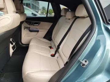 GLC 300 d 4Matic AHK BURMESTER NAVI SITZHZ 360