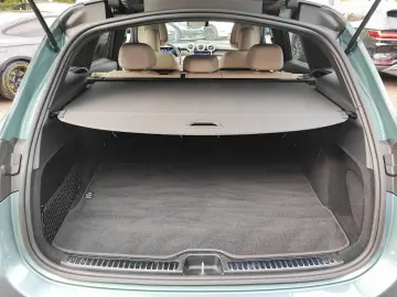 GLC 300 d 4Matic AHK BURMESTER NAVI SITZHZ 360