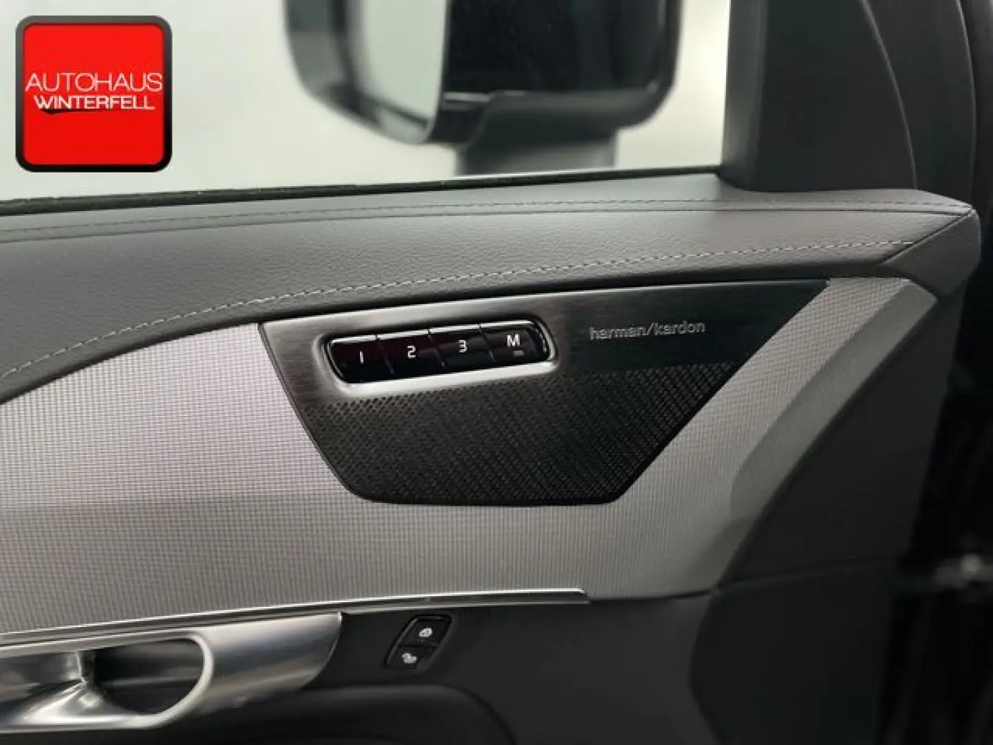 XC90 B5 D AWD Plus Bright 7SITZ PANO 360 STANDH