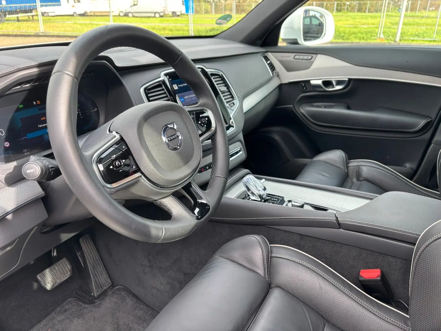 XC90 T8 Plus Bright AWD Panorama 21  360