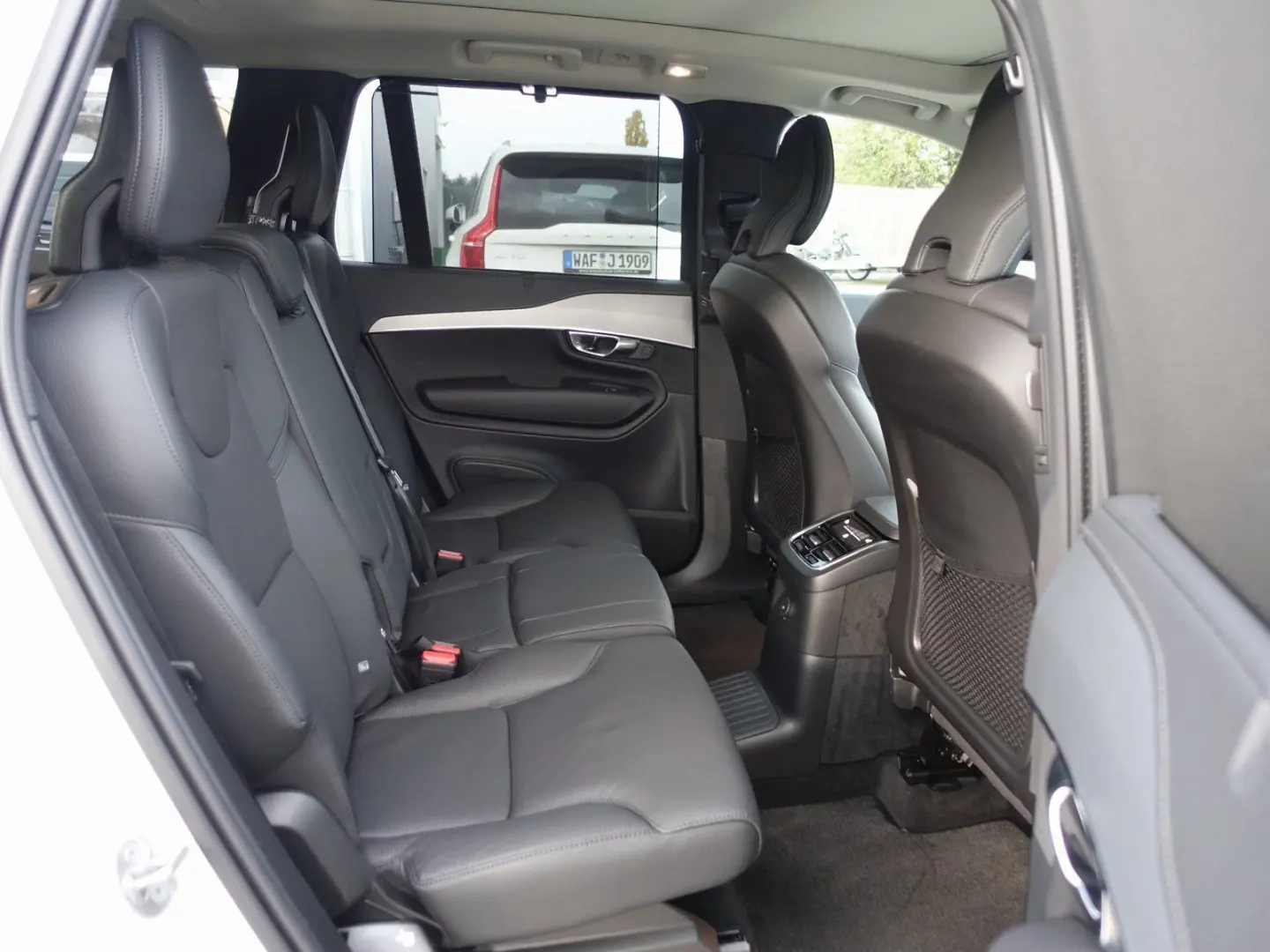 XC90 Plus T8 AWD Plug-in Hybrid 360 Cam HeadUp