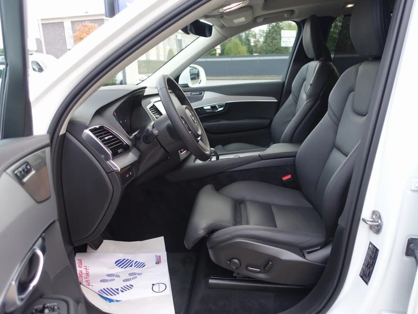 XC90 Plus T8 AWD Plug-in Hybrid 360 Cam HeadUp