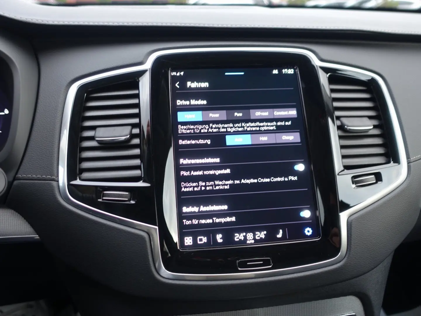 XC90 Plus T8 AWD Plug-in Hybrid 360 Cam HeadUp