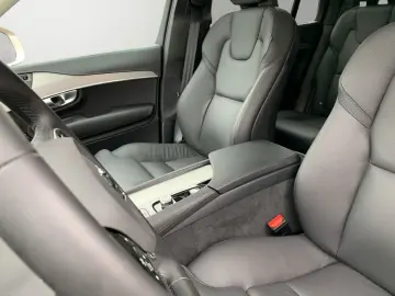 XC90 B5 D AWD Plus Bright