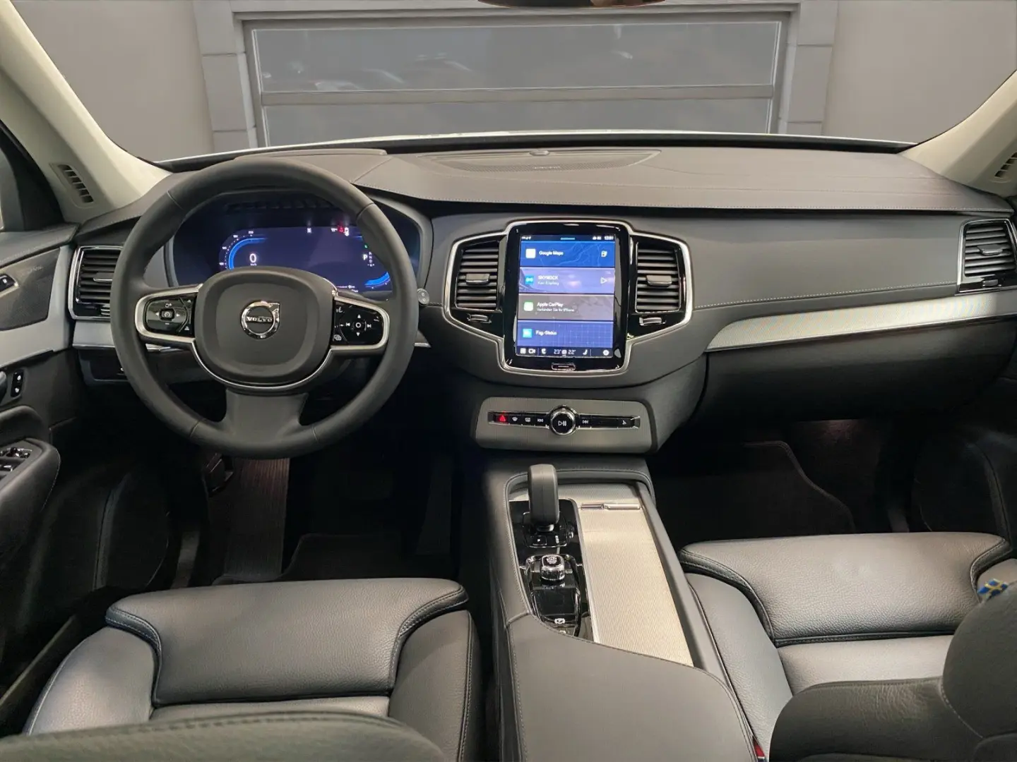 XC90 T8 Twin Engine (E6e) Plus Bright Recharge