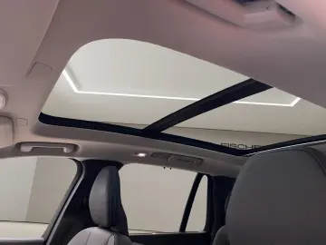 XC90 T8 Twin Engine (E6e) Plus Bright Recharge