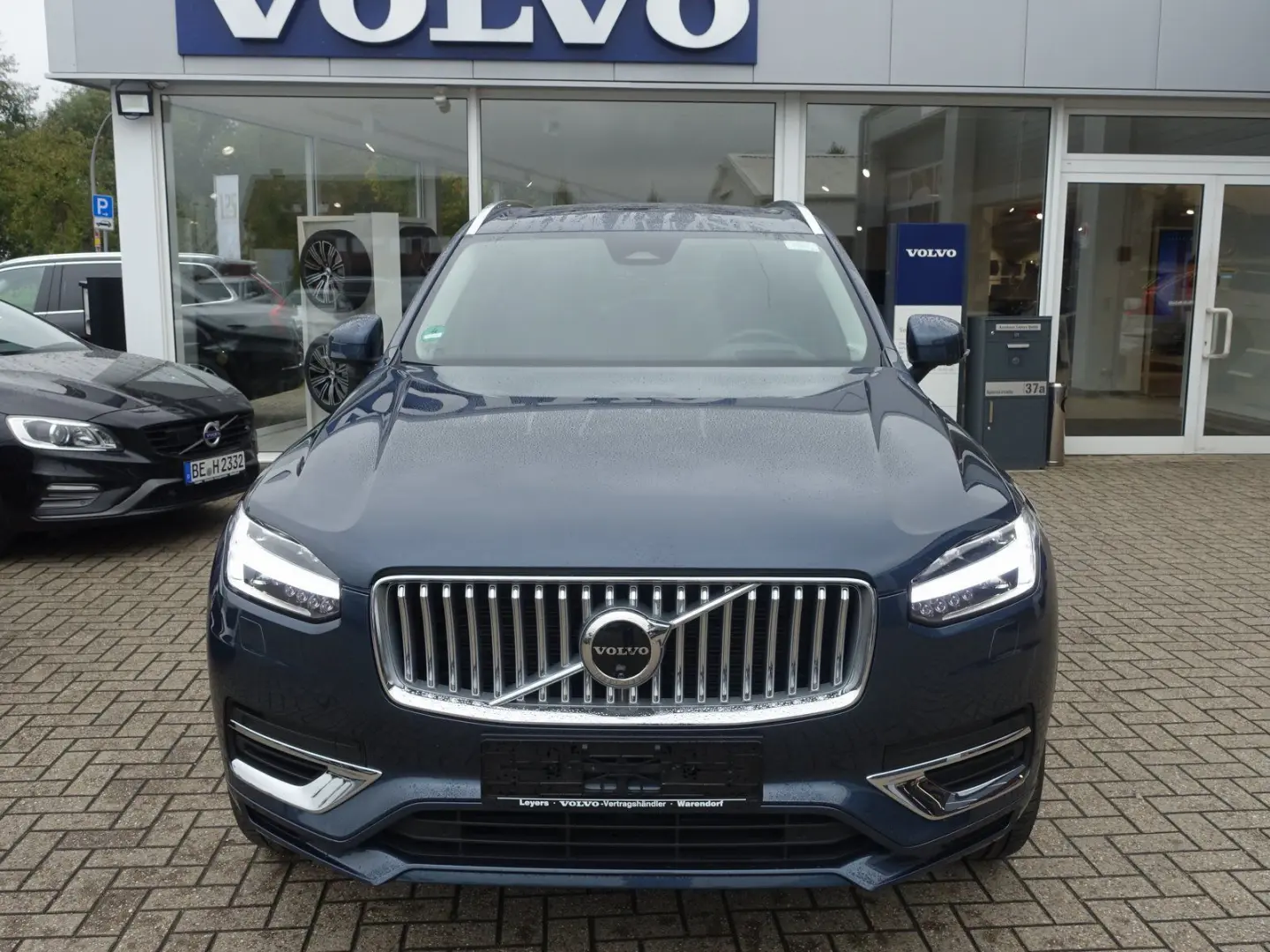 XC90 Plus  T8 AWD 360  HeadUP Pano H&K BLIS