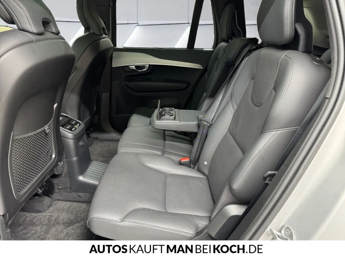 XC90 T8 AWD Plug-In Plus Dark BLIS PANO 360  H