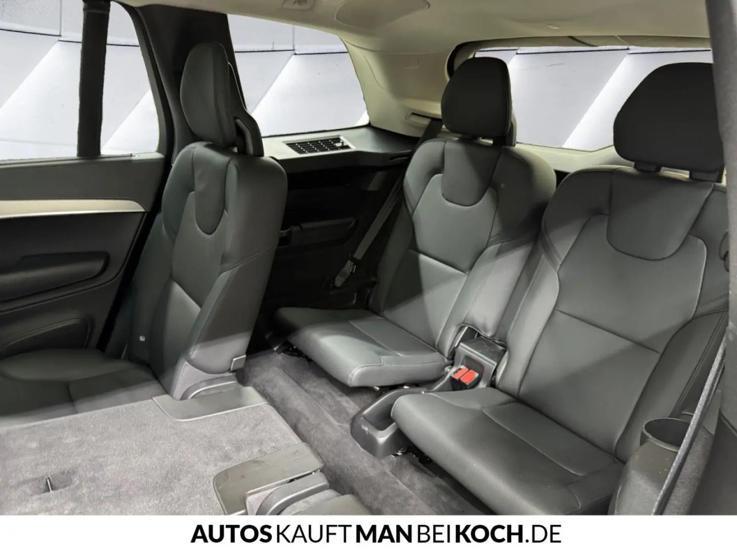 XC90 T8 AWD Plug-In Plus Dark BLIS PANO 360  H