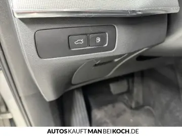 XC90 T8 AWD Plug-In Plus Dark BLIS PANO 360  H