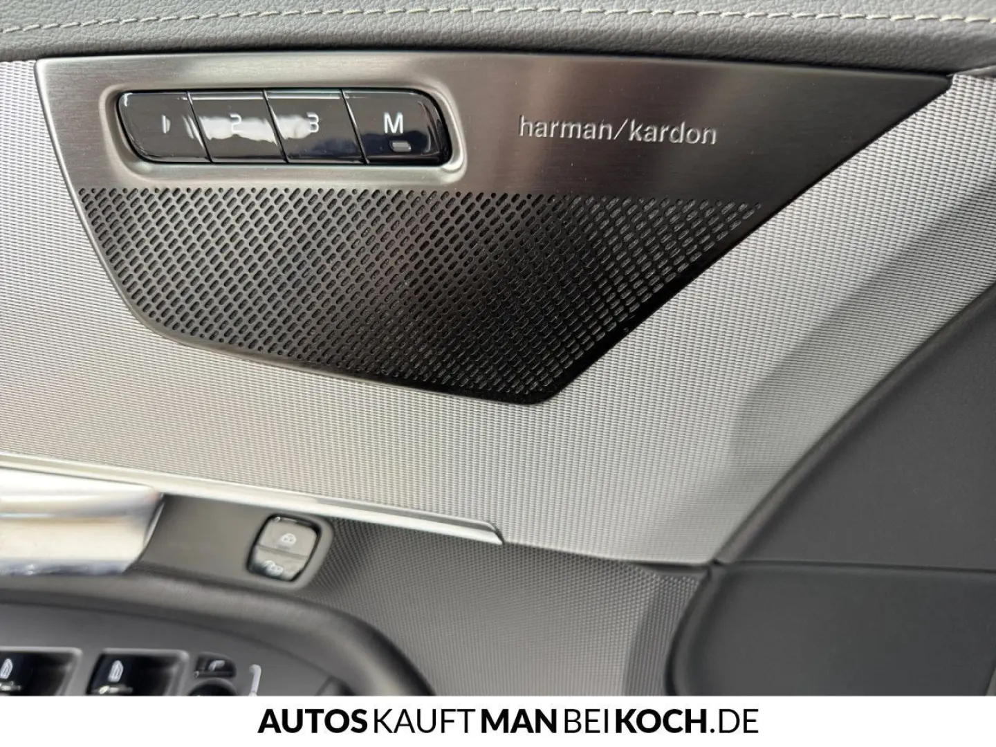 XC90 T8 AWD Plug-In Plus Dark BLIS PANO 360  H