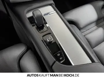 XC90 T8 AWD Plug-In Plus Dark BLIS PANO 360  H