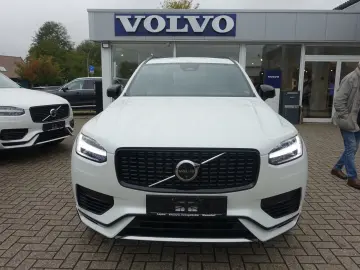 XC90 Plus Dark T8 AWD Plug-inHybrid AHK 360  H&K