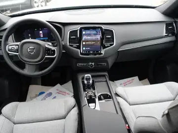 XC90 Plus Dark T8 AWD Plug-inHybrid AHK 360  H&K