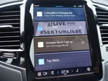 XC90 Plus Dark T8 AWD Plug-inHybrid AHK 360  H&K