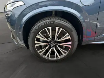 XC90 T8 AWD Plug-in Hybrid Ultra Dark 360  AHK s