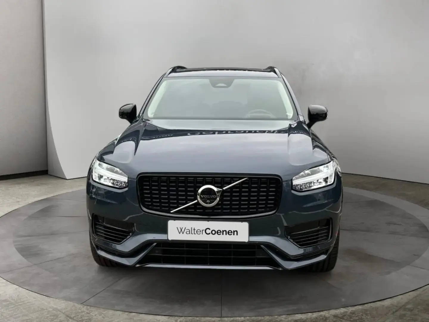 XC90 T8 AWD Plug-in Hybrid Ultra Dark 360  AHK s