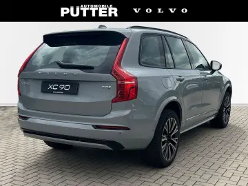 XC90 Recharge T8 AWD Plus Dark Plug-In Hybrid 7-
