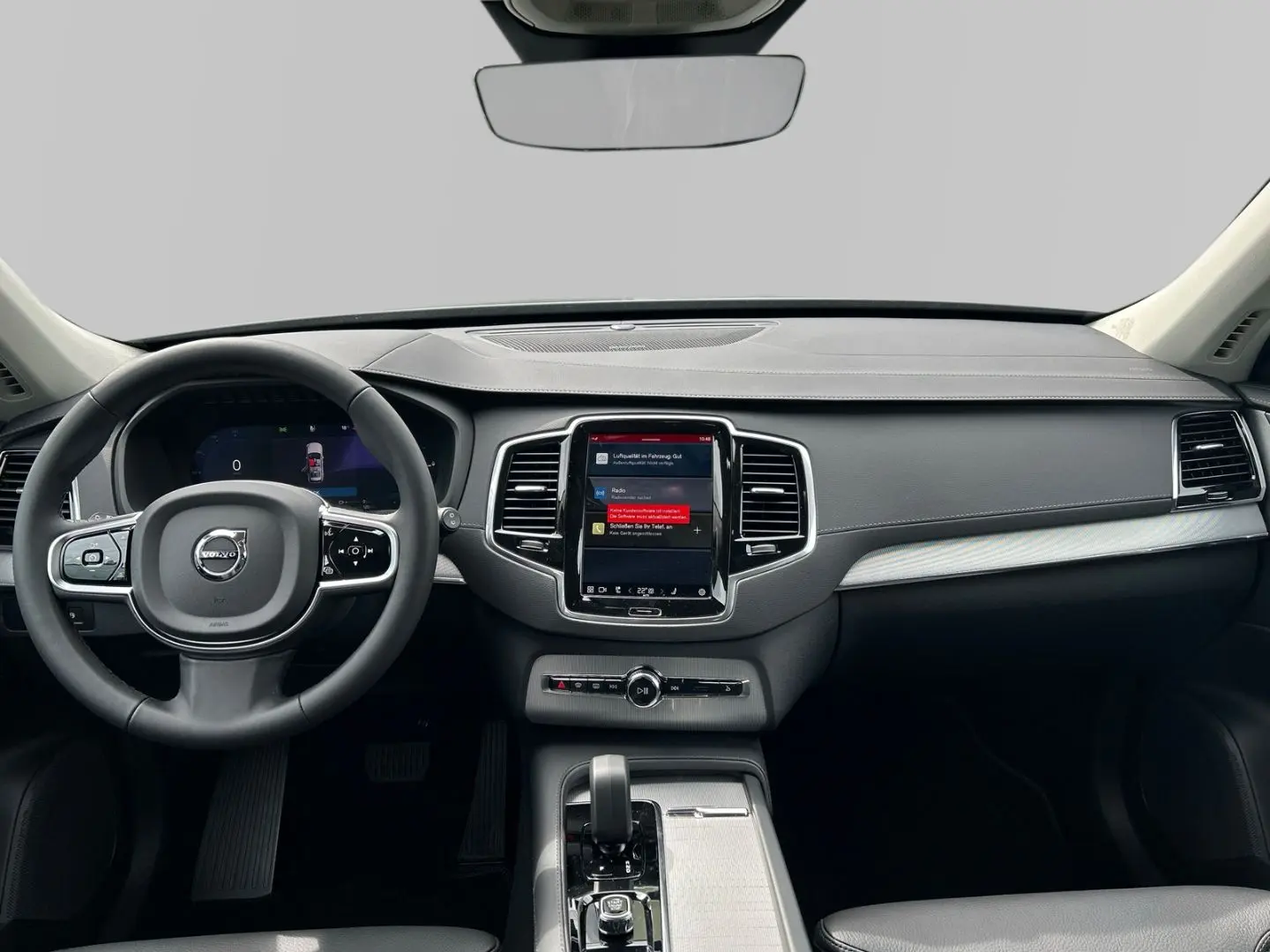 XC90 Recharge T8 AWD Plus Dark Plug-In Hybrid 7-