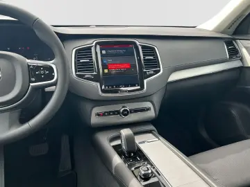 XC90 Recharge T8 AWD Plus Dark Plug-In Hybrid 7-