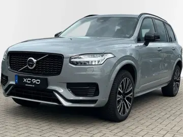 XC90 Recharge T8 AWD Plus Dark Plug-In Hybrid 7-