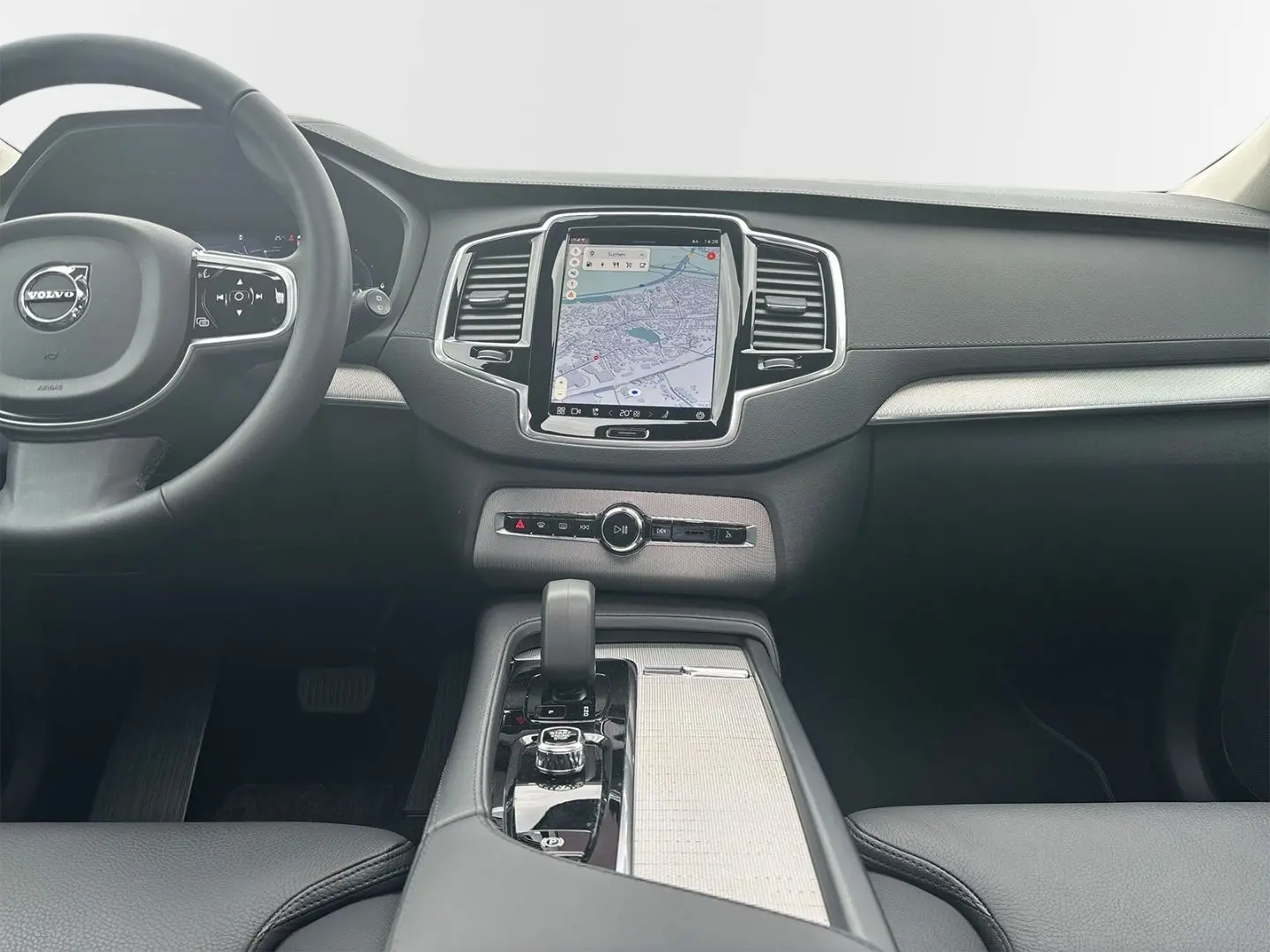 XC90 Recharge T8 AWD Plus Dark 20'' ACC AHK 360