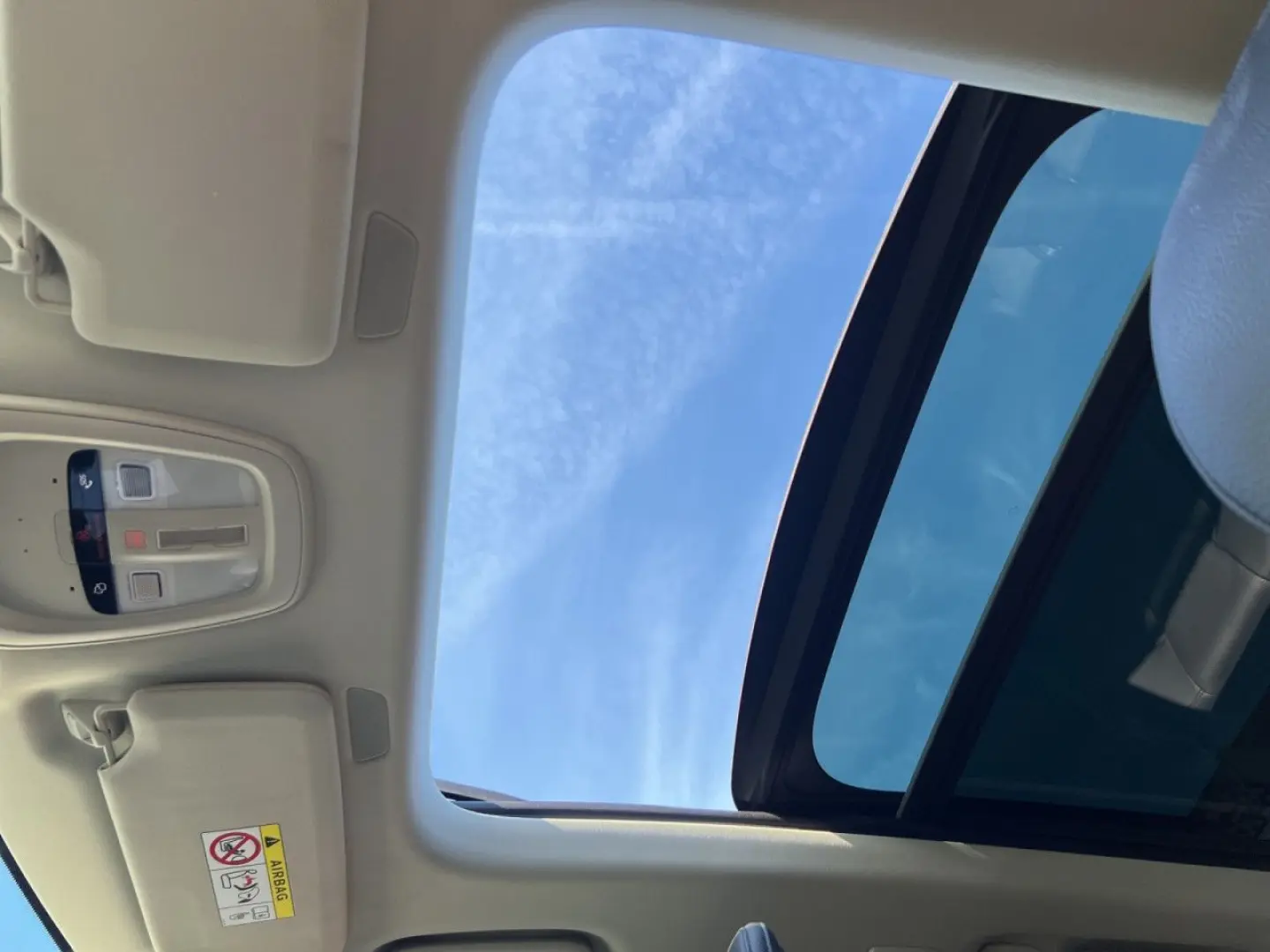 XC90 T8 AWD Plug-in Plus Dark PANO 360  LED