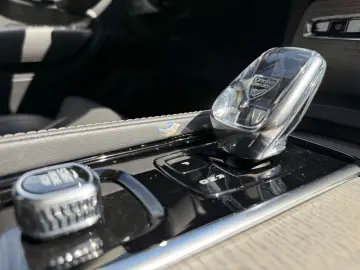 XC90 Ultra Dark T8 AWD Massage Ventilation AirSusp