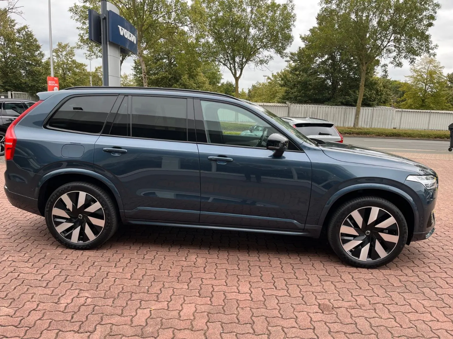 XC90 T8 AWD Ultra Dark Massage Ventilation AirSusp