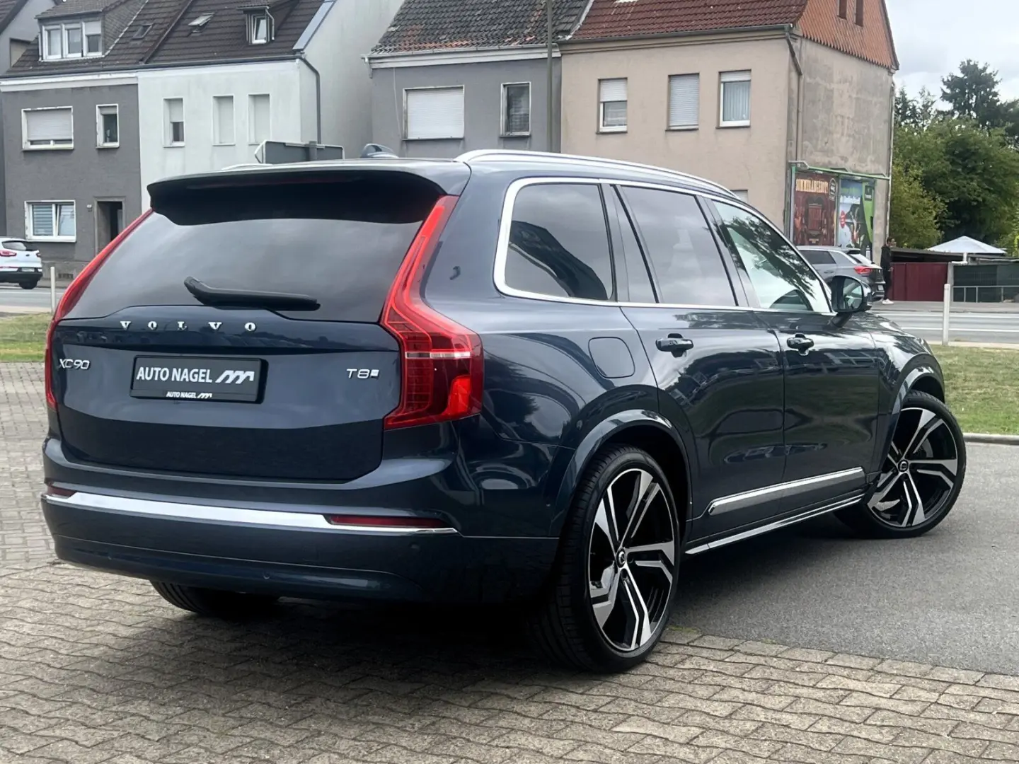 XC90 T8 Ultra Bright Massage Ventilation AirSusp Bowers