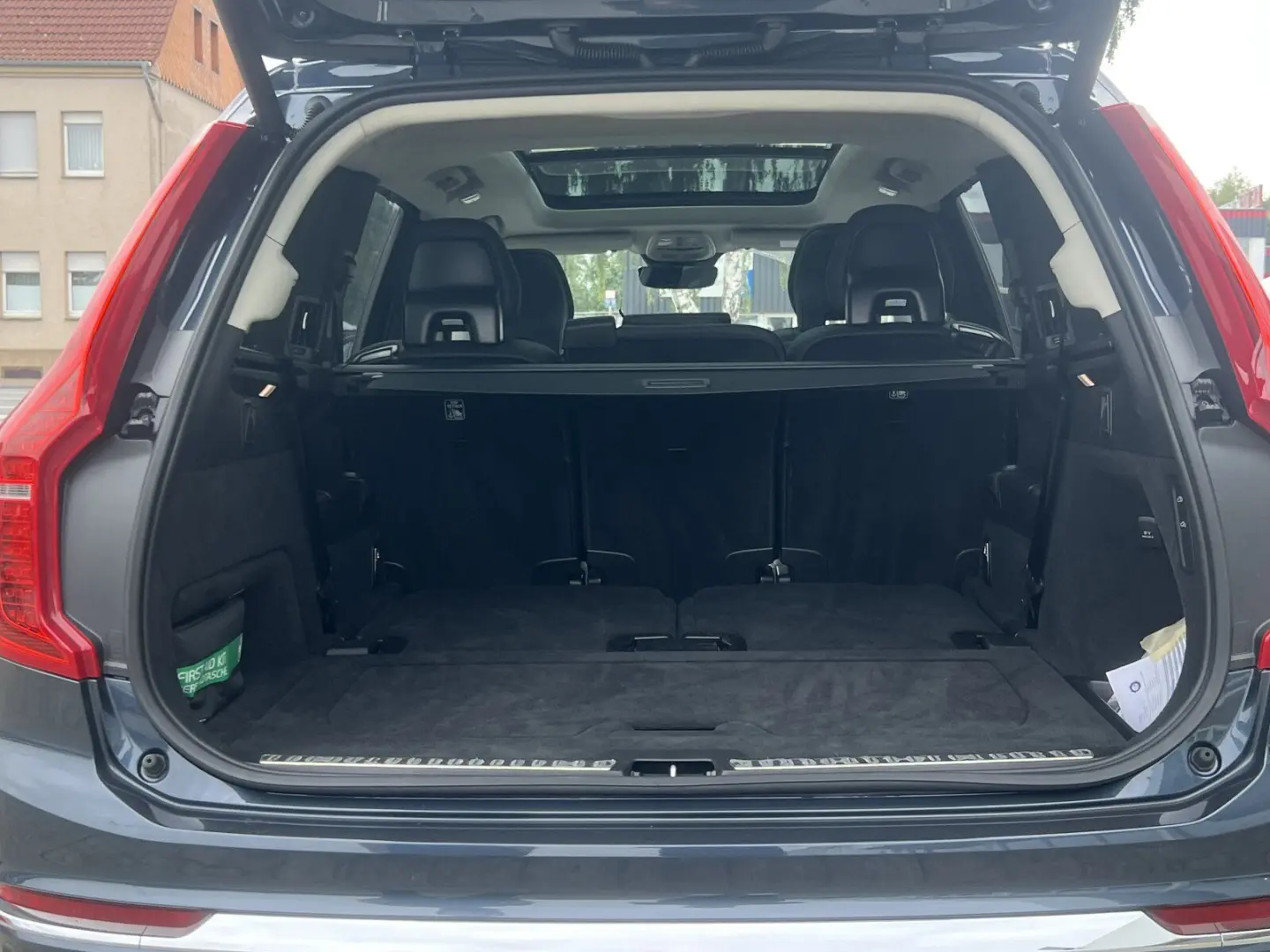 XC90 T8 Ultra Bright Massage Ventilation AirSusp Bowers