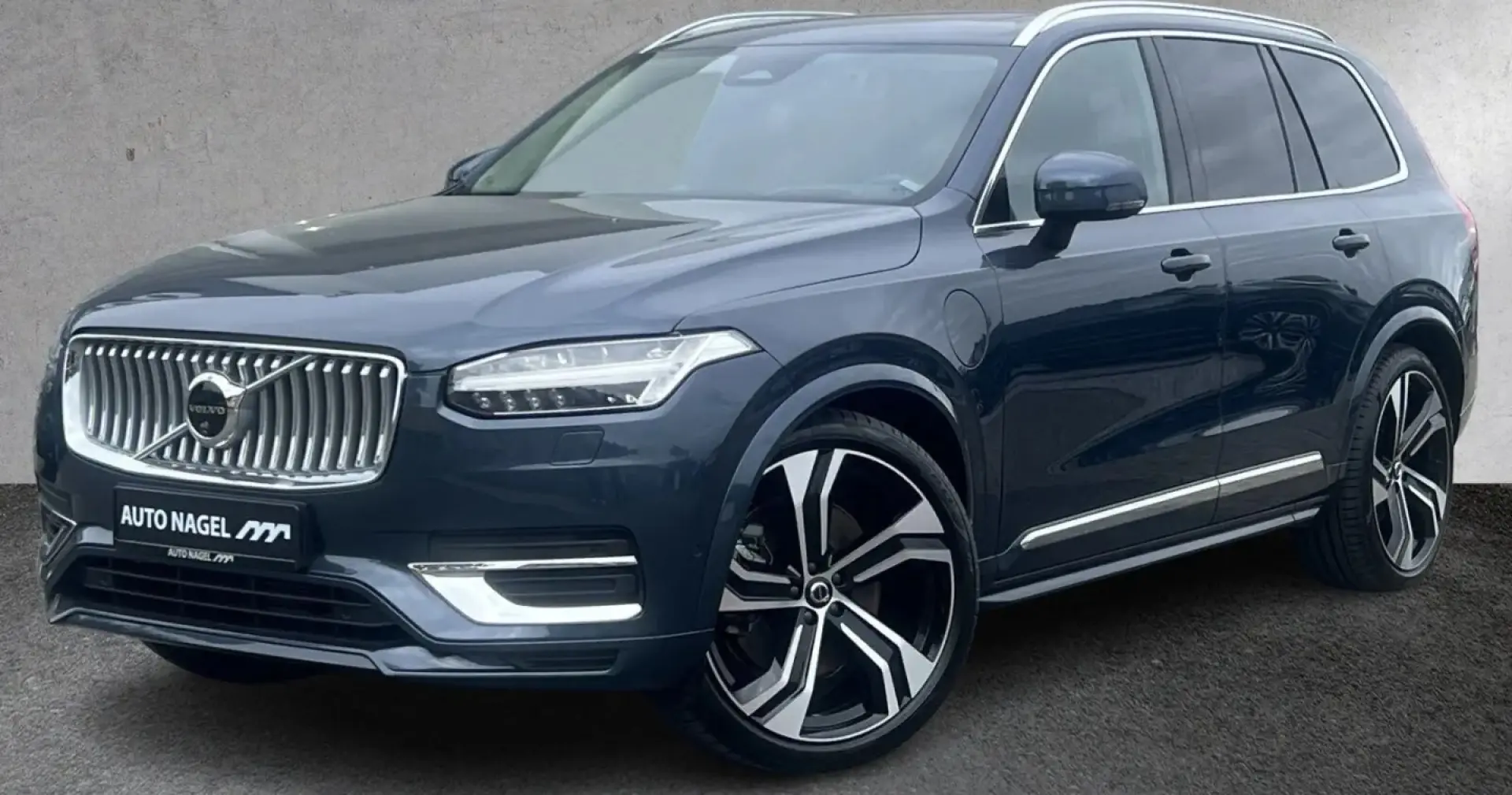 XC90 T8 Ultra Bright Massage Ventilation AirSusp Bowers