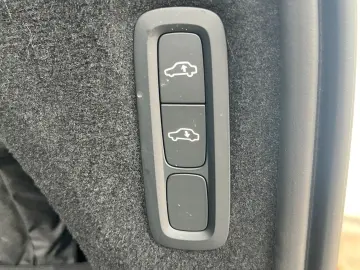 XC90 T8 UltraDark 22  AirSusp B&W 360CAM MASSAGE Ventil