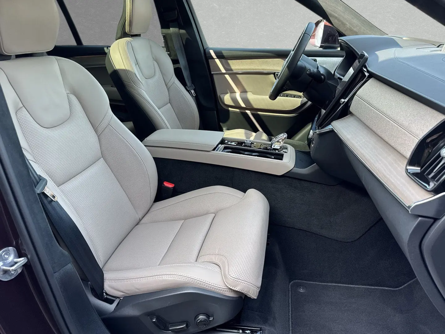 XC90 T8 PHEV AWD Ultra Bright Massage Ventil AirSusp Bowers