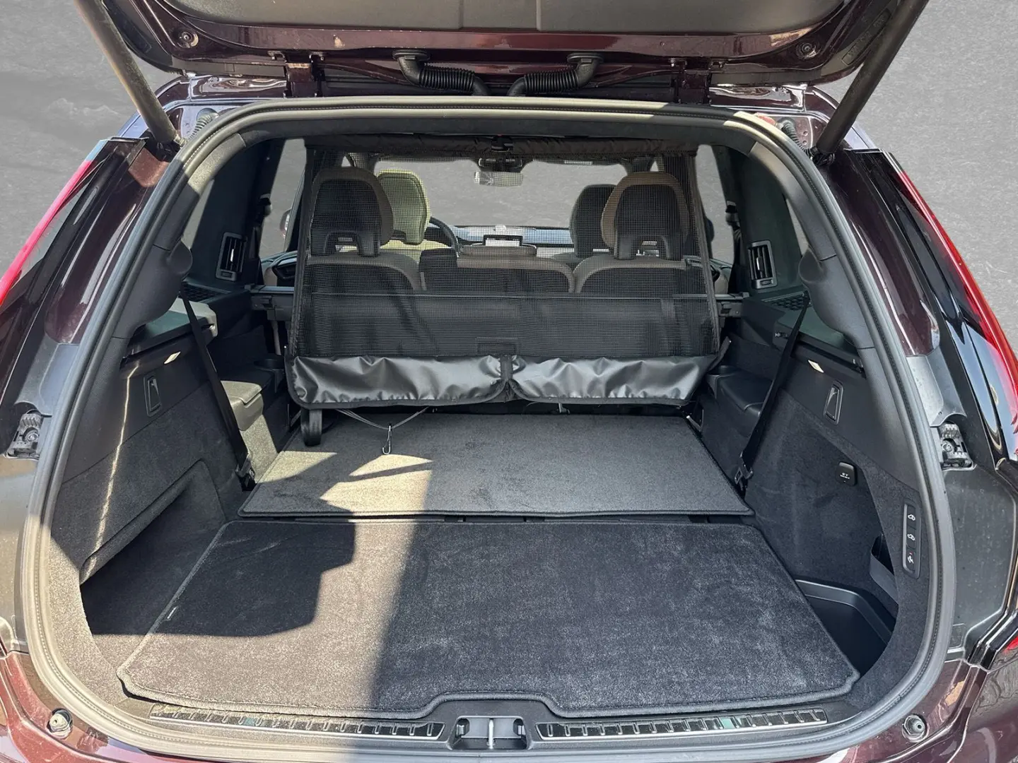 XC90 T8 PHEV AWD Ultra Bright Massage Ventil AirSusp Bowers