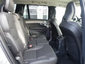 XC90 Ultra Dark T8 AWD Plug-in Massage AirSusp Vent Bowers