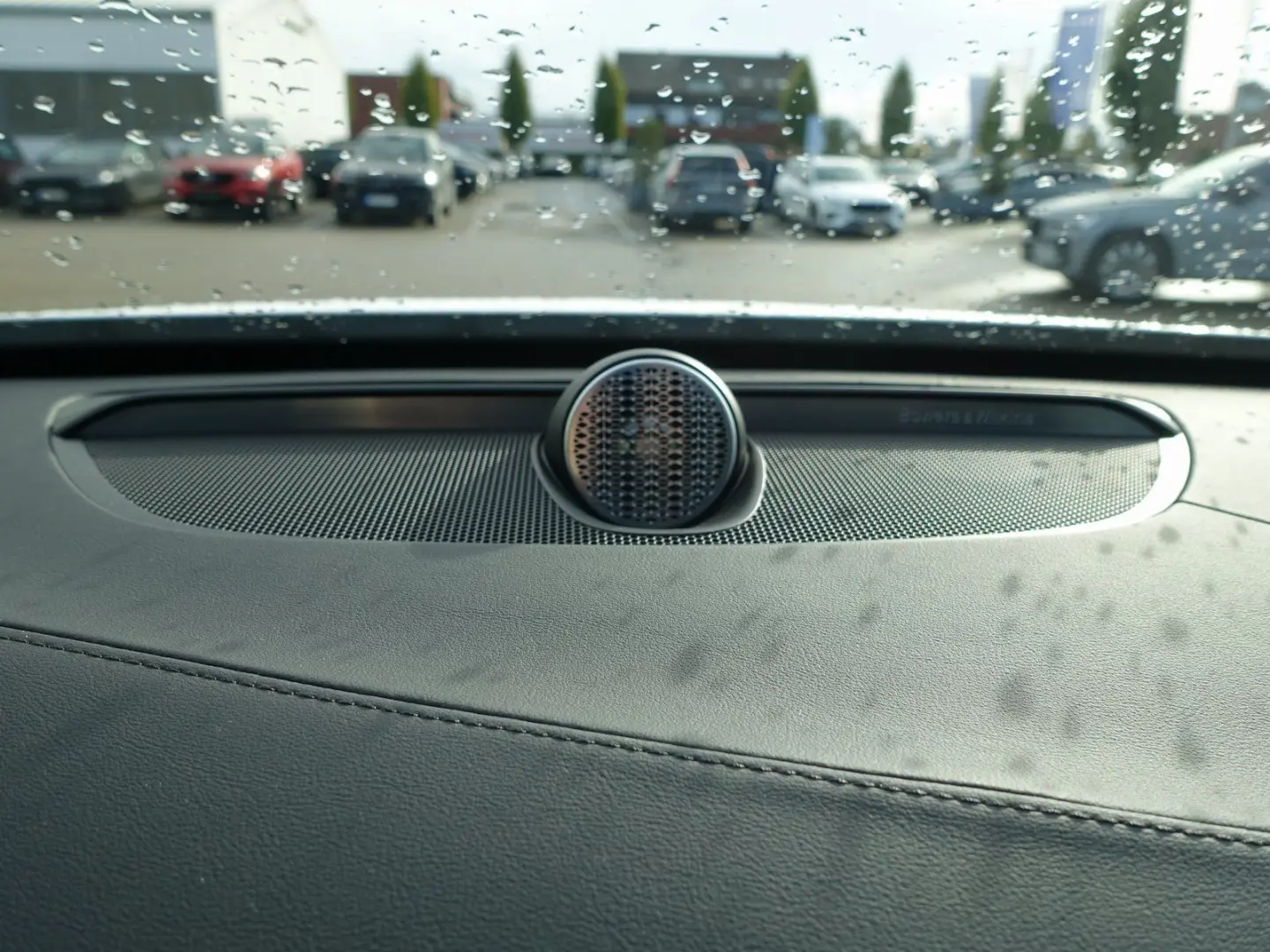 XC90 Ultra Dark T8 AWD Plug-in Massage AirSusp Vent Bowers