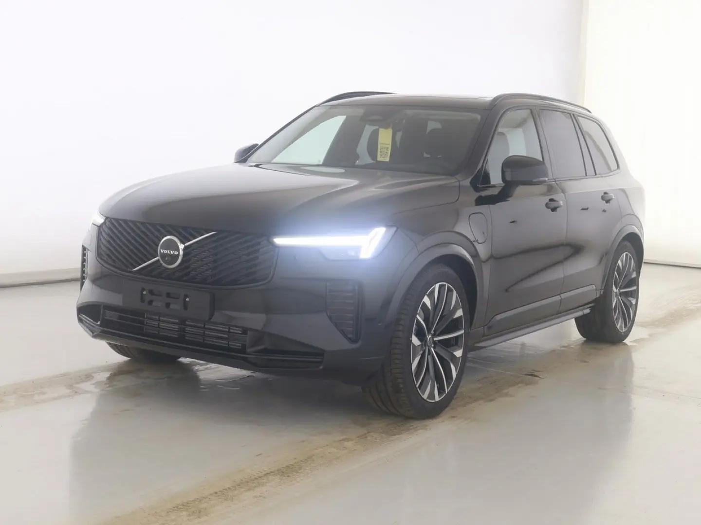 XC90 T8 Ultra Dark Plug-In Hybrid AWD Massage AirSusp Vent