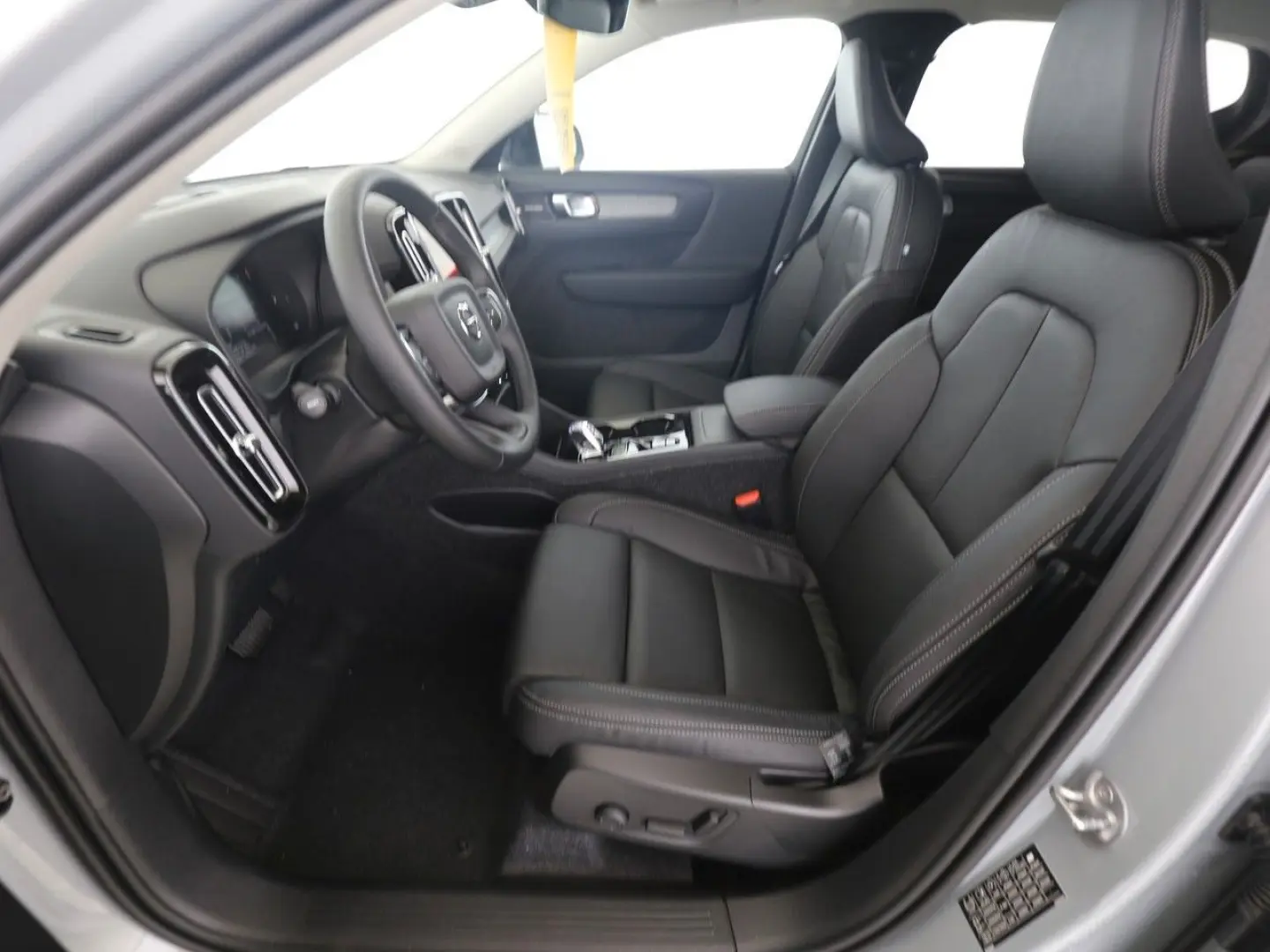 XC90 T8 Ultra Dark Plug-In Hybrid AWD Massage AirSusp Vent