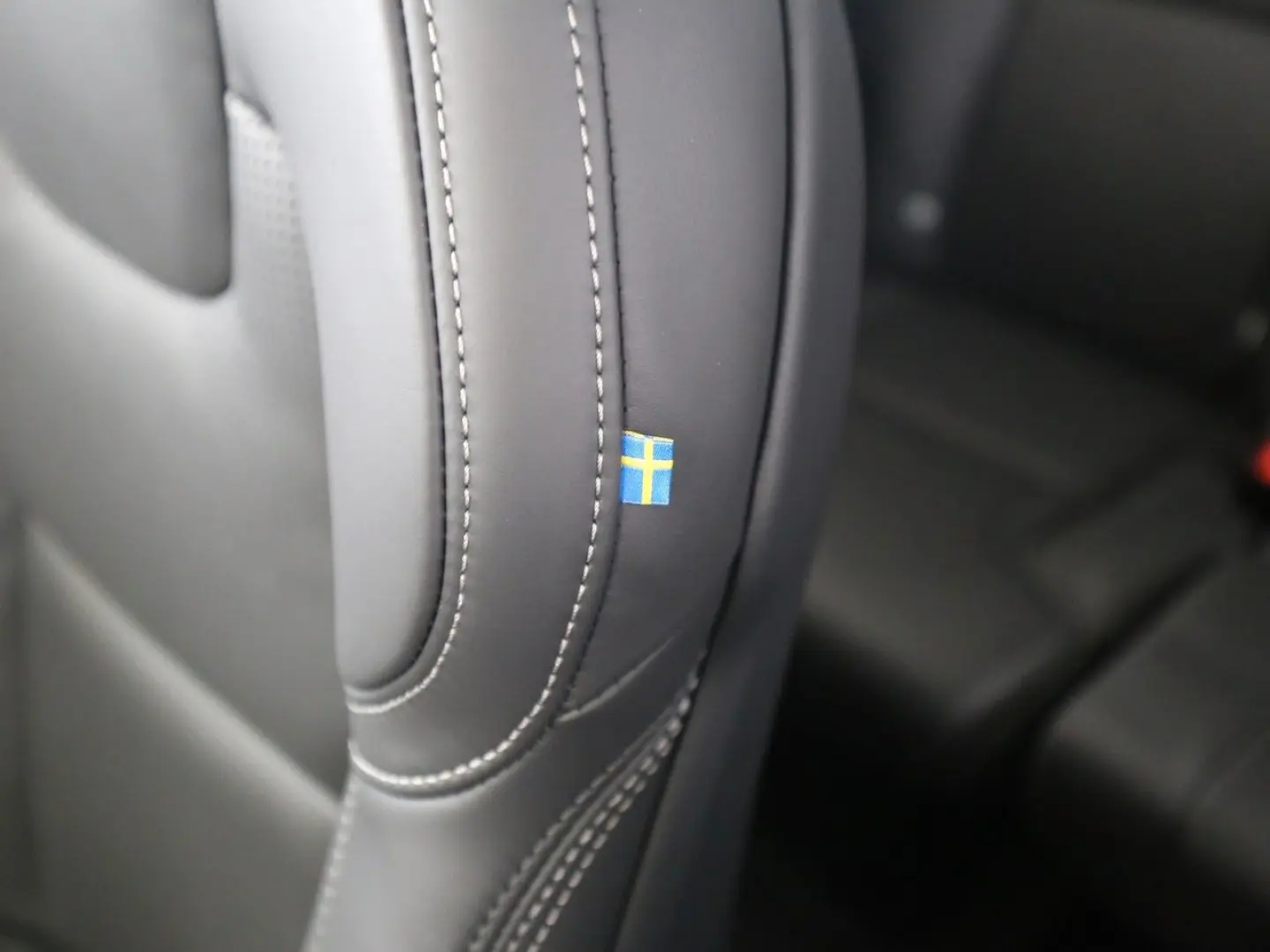 XC90 T8 Ultra Dark Plug-In Hybrid AWD Massage AirSusp Vent