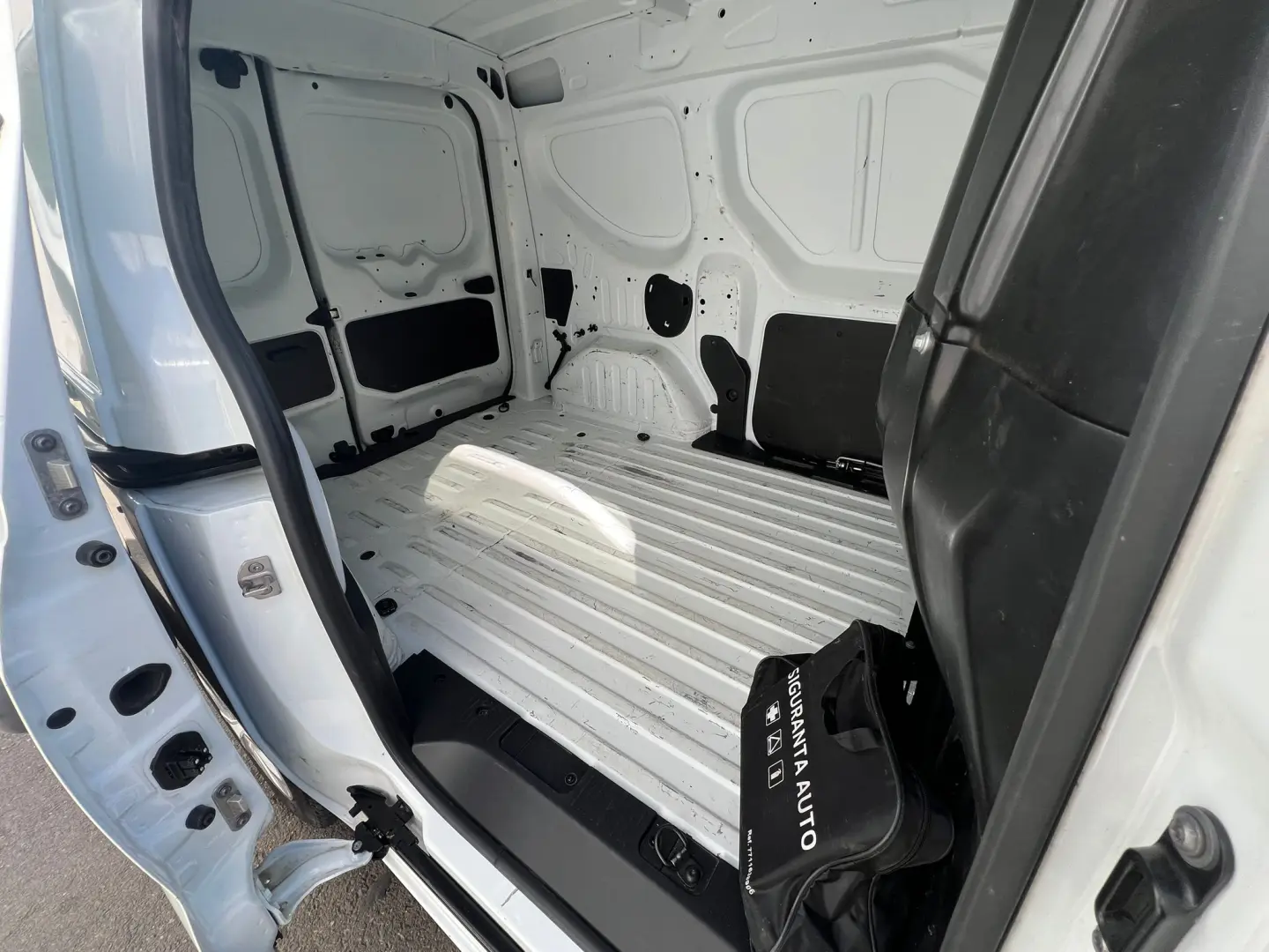 Renault Express Comfort Blue dCi 75 CP